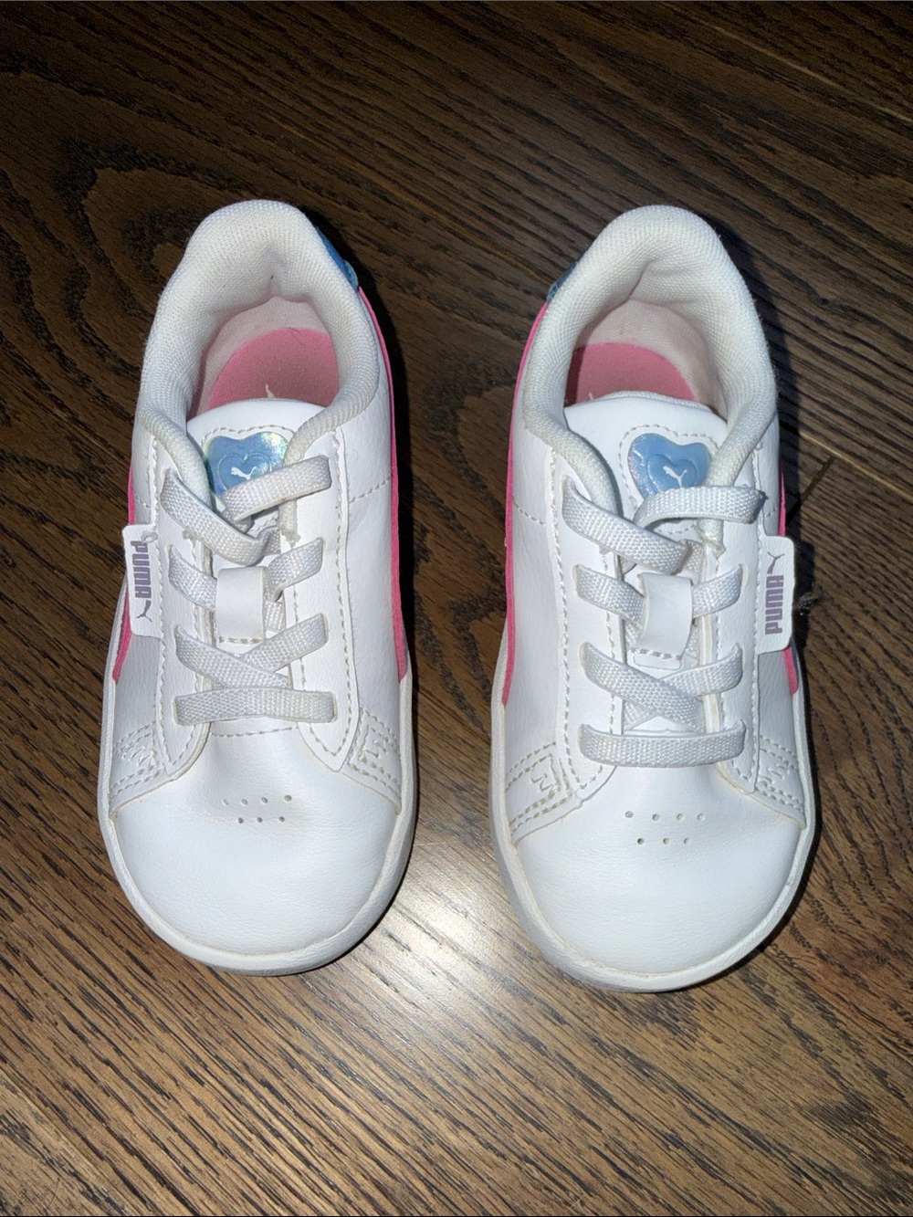 Puma White Kids Sneakers with Pink and Blue Heart Detail size 8 toddler GUC